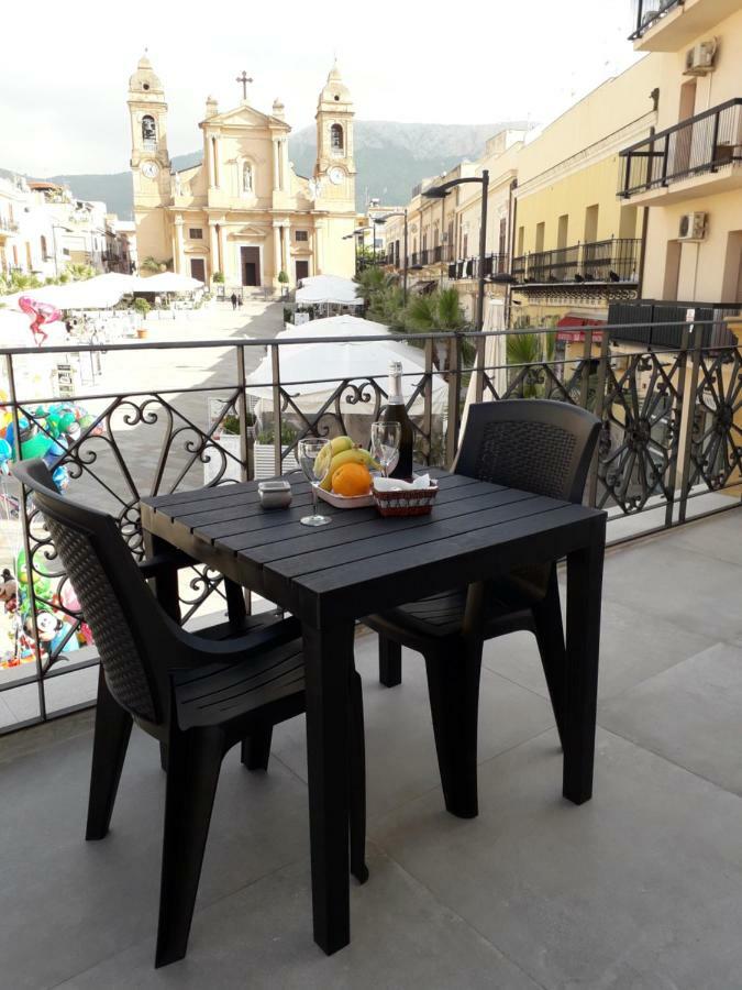 Casa Madonia Terrasini Exterior foto